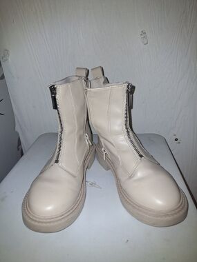 Zara Cream Lace-Up Ankle Boots with Front Zips